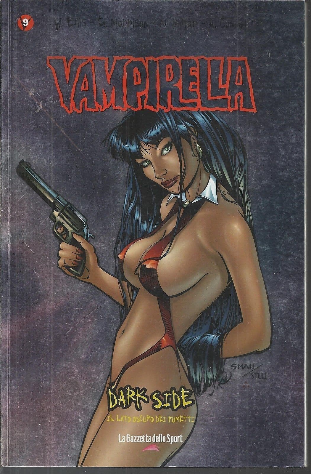 Dark Side - Il Lato Oscuro dei Fumetti 9 - Vampirella - Panini Comics - Italiano