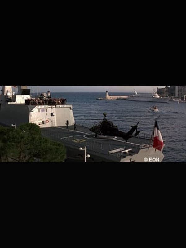 James Bond Model Kit Gift Set Eurocopter Tiger