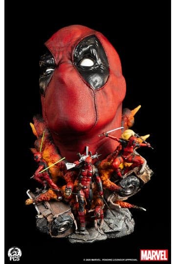 Marvel Fine Art Bust Deadpool 42 cm