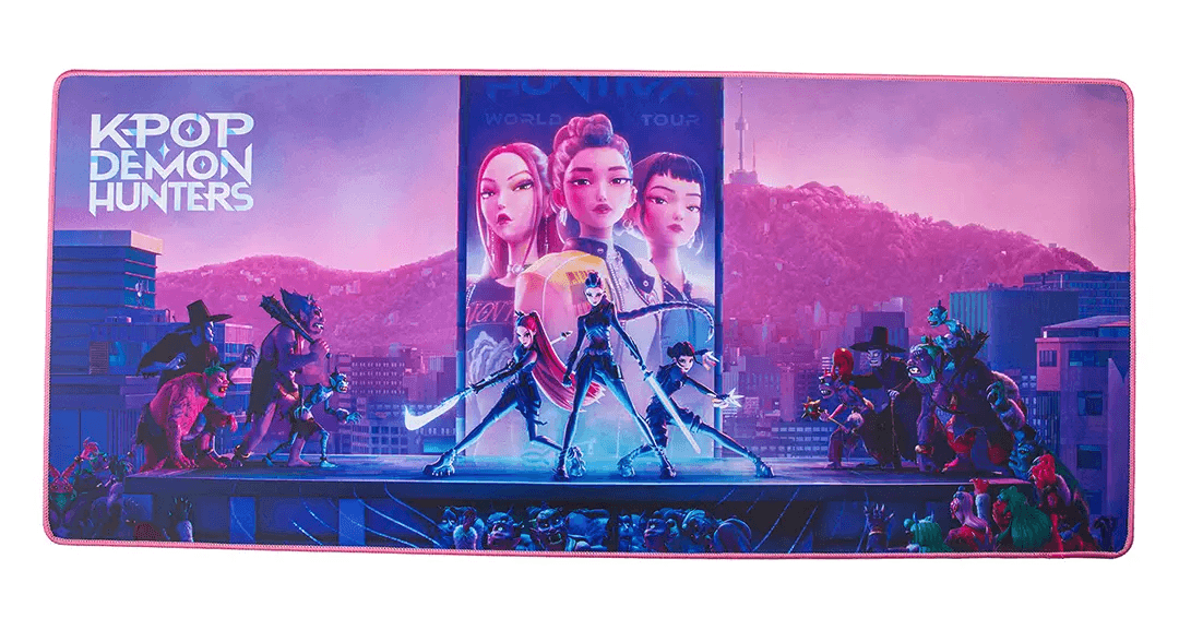 Kpop Demon Hunters - Tappetino da Scrivania XL - Takedown Huntrix