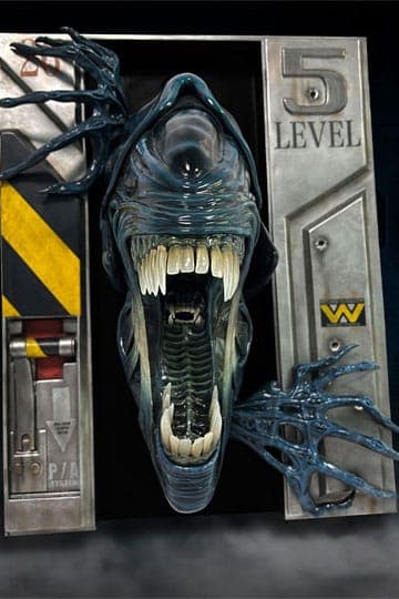 Aliens Wall Sculpture 1/2 Alien Queen 51 x 41 x 25 cm