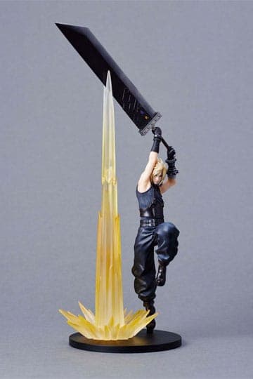 Final Fantasy VII Rebirth PVC Figure Cloud Strife 30 cm