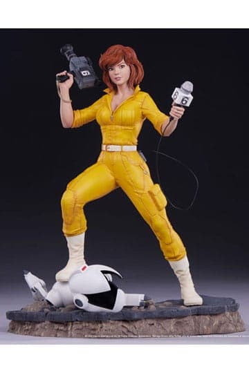 Teenage Mutant Ninja Turtles Premier Series Statue 1/4 April O'Neil 46 cm