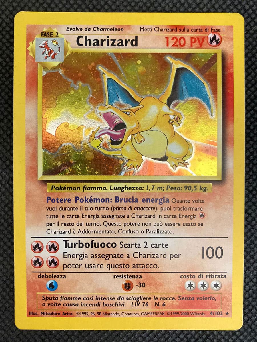 Charizard - Set Base 4/102 - Italiano- HOLO - Very Good