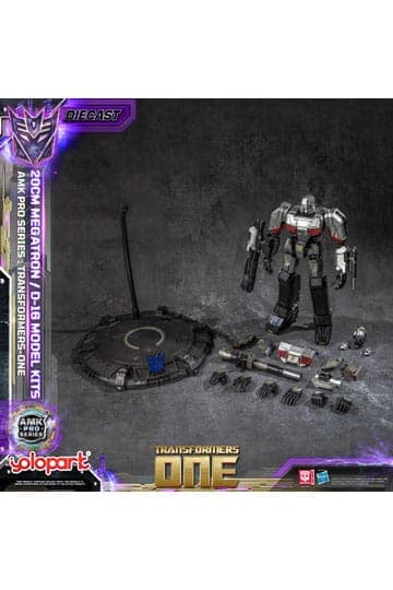 Transformers: Generation One AMK Pro Series Plastic Model Kit D-16/Megatron Final Form 20 cm