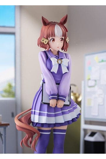 Uma Musume Pretty Derby PVC Statue 1/7 Belno Light 25 cm