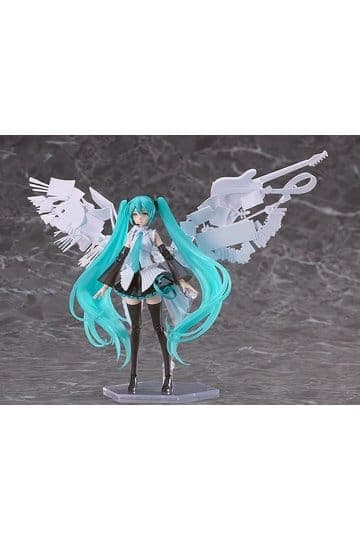 Character Vocal Series 01: Hatsune Miku Plamatea Plastic Model Happy 16th Birthday Ver. 16 cm