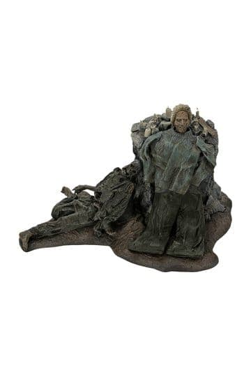 Friday the 13th: The Game Diorama Trenchcoat with Spikes Inferno Room Deluxe Set