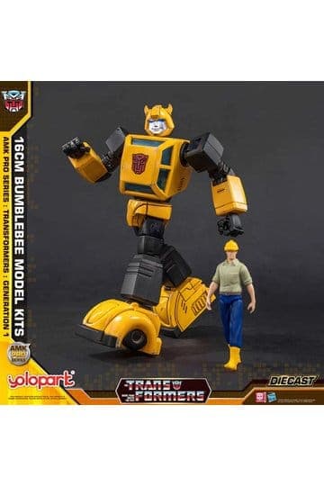 Transformers: Generation One AMK PRO Series Plastic Model Kit Bumblebee 16 cm