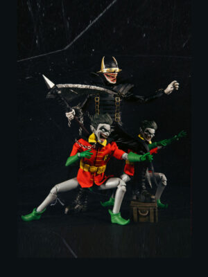 DC Comics Dynamic 8ction Heroes Action Figure 1/9 The Batman Who Laughs and his Rabid Robins DX 20 cm