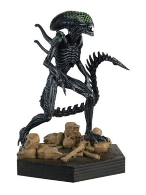 The Alien vs. Predator Collection Statue 1/16 Xenomorph Grid 14 cm