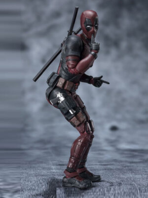 Deadpool 2 Sh Figure - Marvel