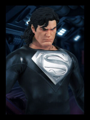 DC Comics - Superman (Recovery Suit Edition) 16 cm - Action Figure 1/12