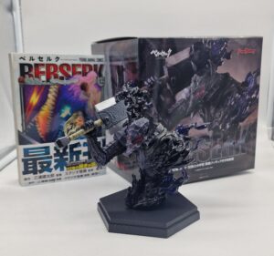 Berserk 42 + Action Figure Busto Guts Berserk Armor - Giapponese - Hakusensha - Giapponese