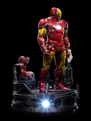 Marvel - Iron Man Unleashed 23 cm - Deluxe Art Scale Statue 1/10