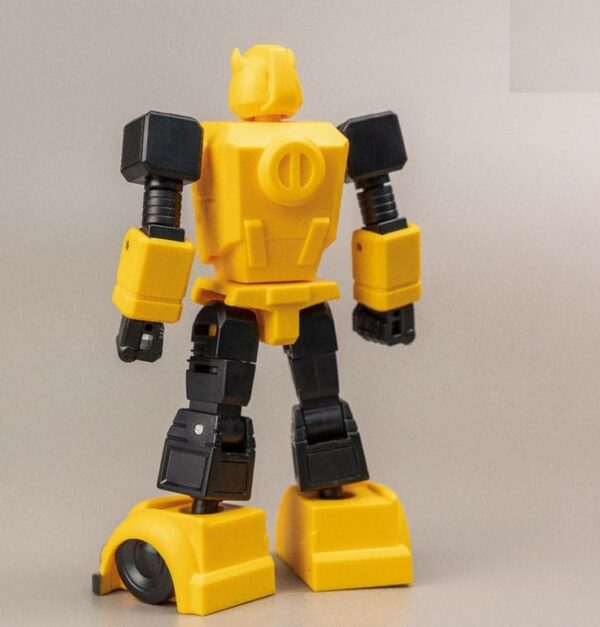 Transformers: Generation One AMK Mini Series - Bumblebee - Plastic Model Kit 10 cm