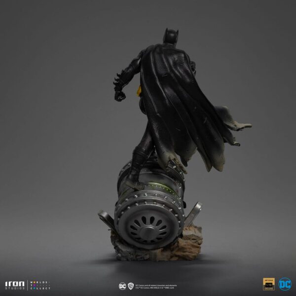 DC Comics BDS Art Scale Statue 1/10 Batman Deluxe (Black Version Exclusive) heo EU Exclusive