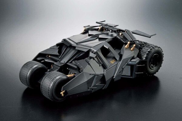 Bandai Model Kit - Batman Begins Batmobile 1/35