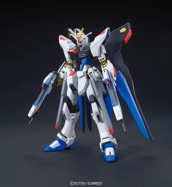 Bandai Model Kit Gunpla - Hg ZGMF-X20A Gundam Strike Freedom Revive 1/144