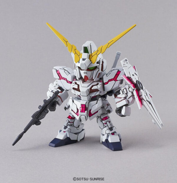 Bandai Model Kit Gunpla - Unicorn Gundam Destroy Mode - Sd Gundam Ex Standard 005 - RX-0
